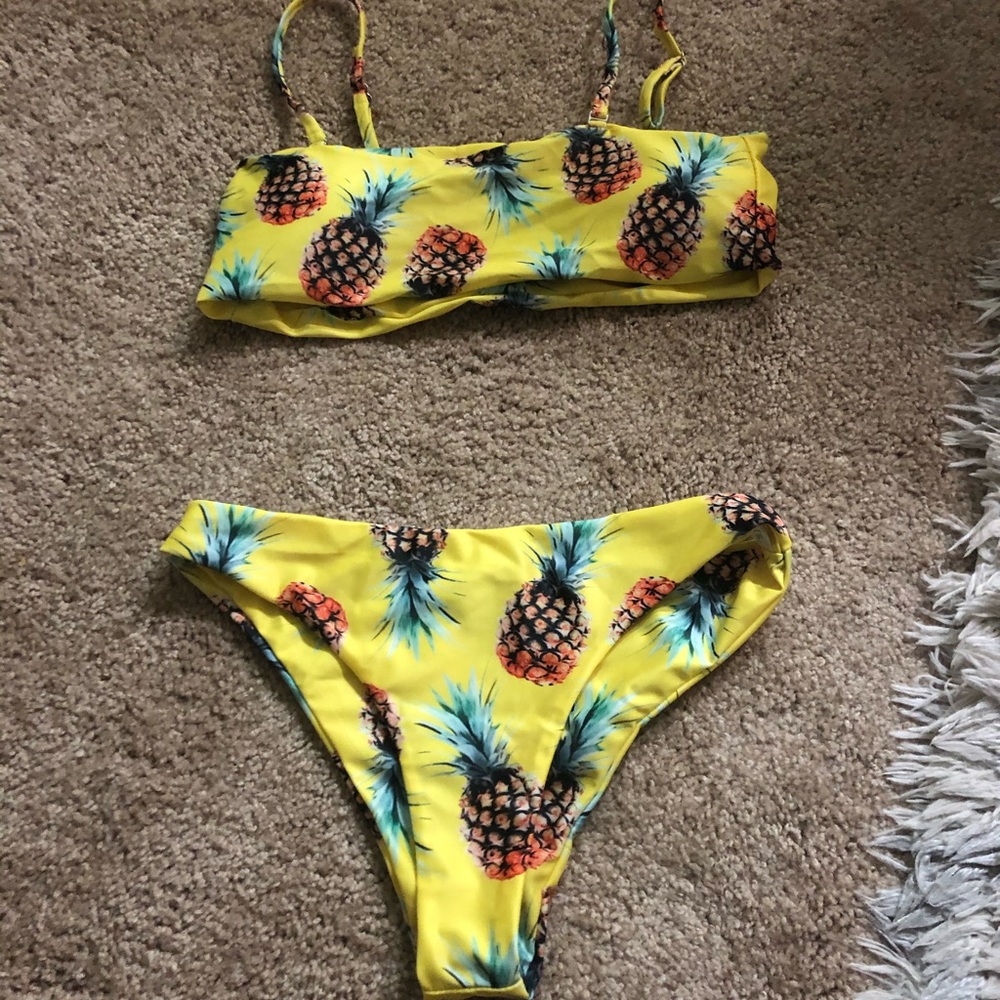 Pineapple bikini